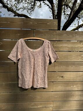 Women’s Short-Sleeve Sequined Scoop Neck Top - Dusty Pink